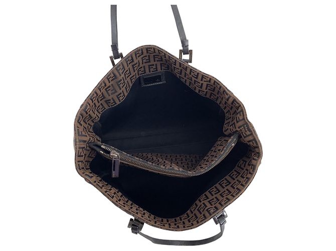 Fendi Borsa Tote Vintage in Canvas Zucchino Marrone e Nero e Pelle Nera - vista 7