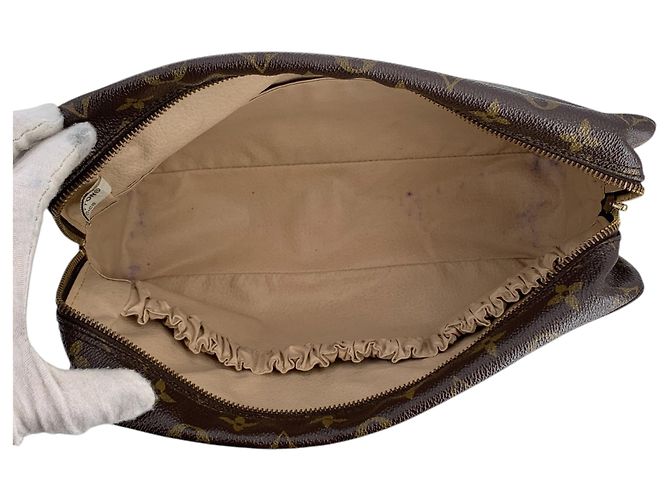 Louis Vuitton Vintage Canvas Monogram Trousse Toilette 28 Cosmetic Clutch - vista 5