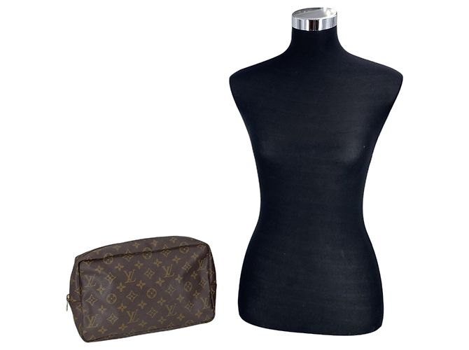 Louis Vuitton Borsa a Mano Vintage Brown Monogram Canvas Trousse de Toilette 28 - vista 2