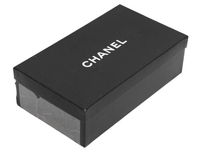 Ballerines en cuir Chanel - vue 11