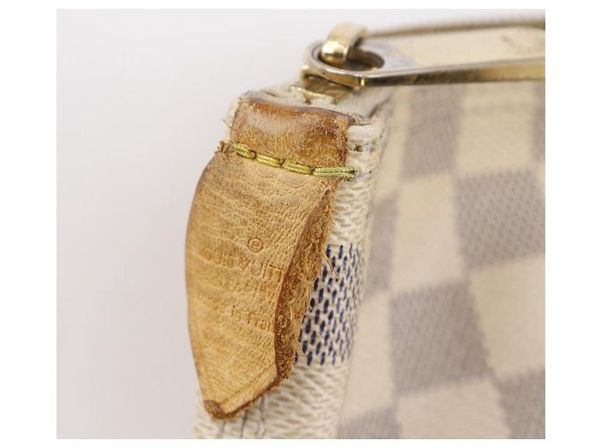 Borsa Louis Vuitton Saleya PM Damier Azur - vista 9