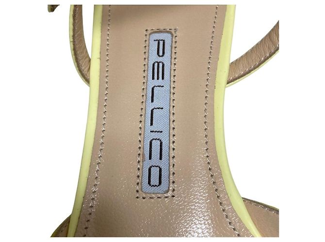 Autre Marque Pellico Pointed Toe Sandalen aus Wildleder - Ansicht 7