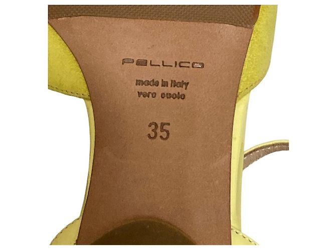 Autre Marque Pellico Pointed Toe Sandalen aus Wildleder - Ansicht 9
