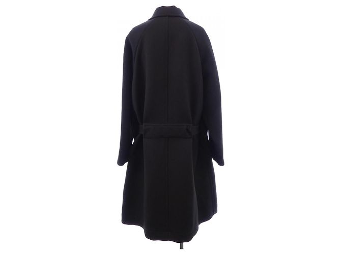 Louis Vuitton Oversized Single Breasted Coat - view 2