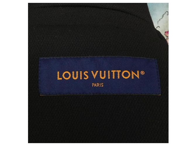 Louis Vuitton Oversized Single Breasted Coat - view 4