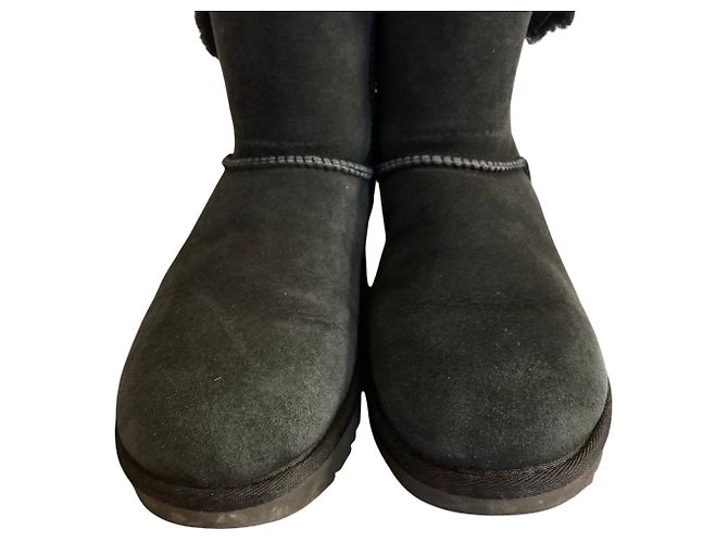 Botas de piel de oveja UGG Mini Bailey Bow2 - vista 2
