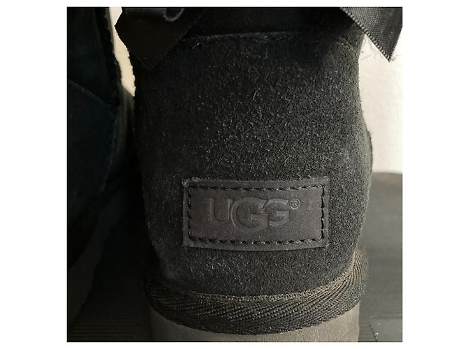 Botas de piel de oveja UGG Mini Bailey Bow2 - vista 4