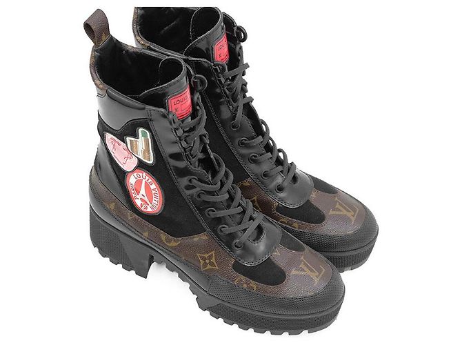 Louis Vuitton Laureate Monogram Platform Boots - view 11