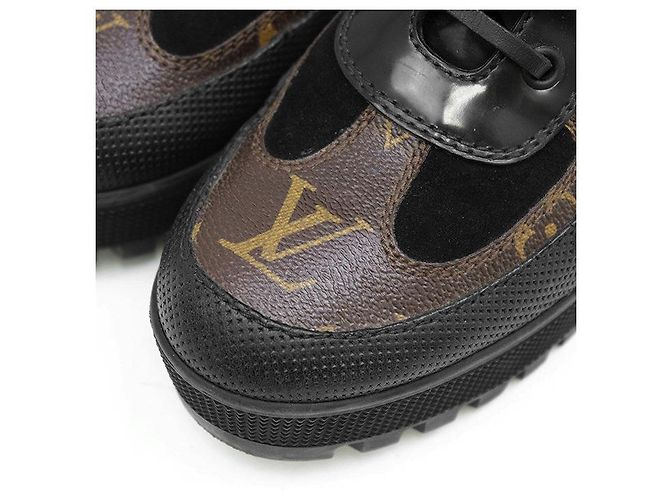 Louis Vuitton Laureate Monogram Platform Boots - view 3