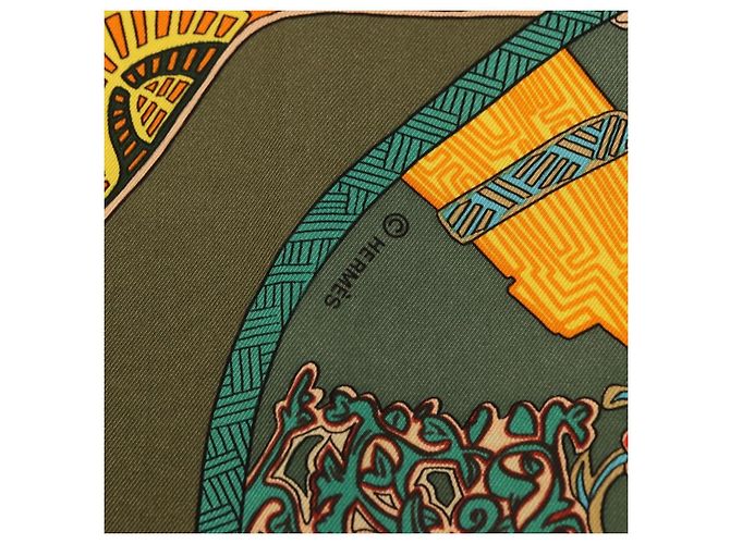 Hermès HERMES Carre 90 Scarf  ART des STEPPES  Silk Khaki - vista 11