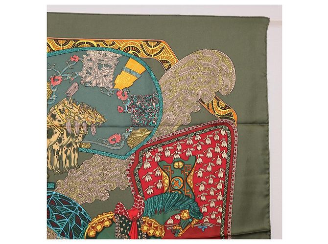 Hermès HERMES Carre 90 Scarf  ART des STEPPES  Silk Khaki - vista 4