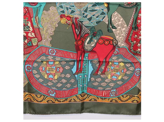 Hermès HERMES Carre 90 Scarf  ART des STEPPES  Silk Khaki - vista 9
