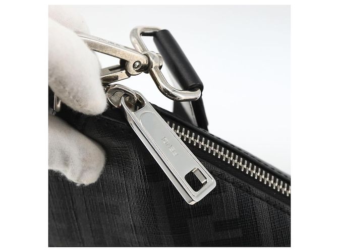 FENDI Zucca Canvas Shoulder Bag PVC Black Silver - vista 10
