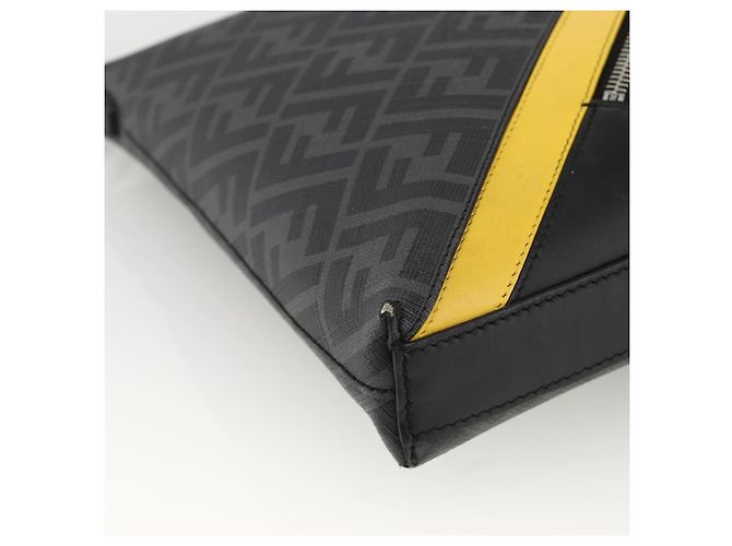 FENDI Zucca Canvas Shoulder Bag PVC Black Silver - vista 15