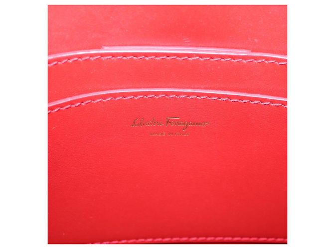 Salvatore Ferragamo Gancini Studio Bag Leather 2way Red Gold - vista 17