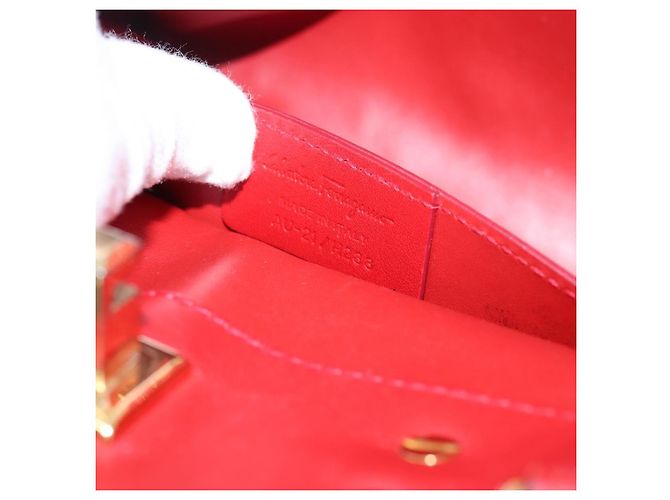 Salvatore Ferragamo Gancini Studio Bag Leather 2way Red Gold - vista 23