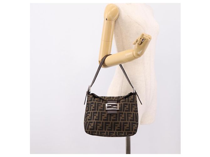 FENDI Zucca Canvas Mamma Baguette Shoulder Bag Brown Black 264260 - vista 24