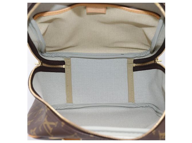 LOUIS VUITTON Sac à main Monogram Excursion M41450 LV - vue 17