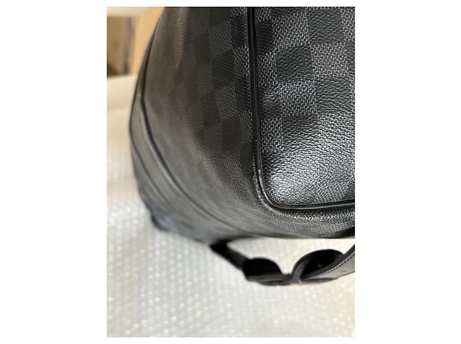 Louis Vuitton Keepall Damier Graphite travel bag - vista 13