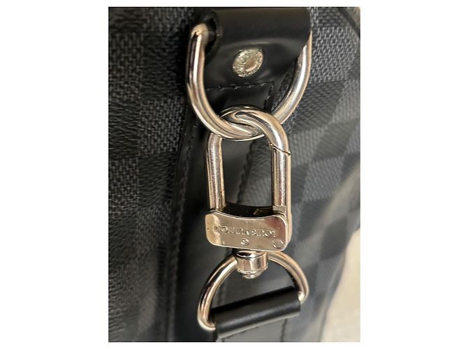 Louis Vuitton Keepall Damier Graphite travel bag - vista 15