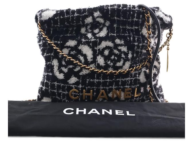 Borsa Chanel Black Mini Cashmere Camellia 22 - vista 6
