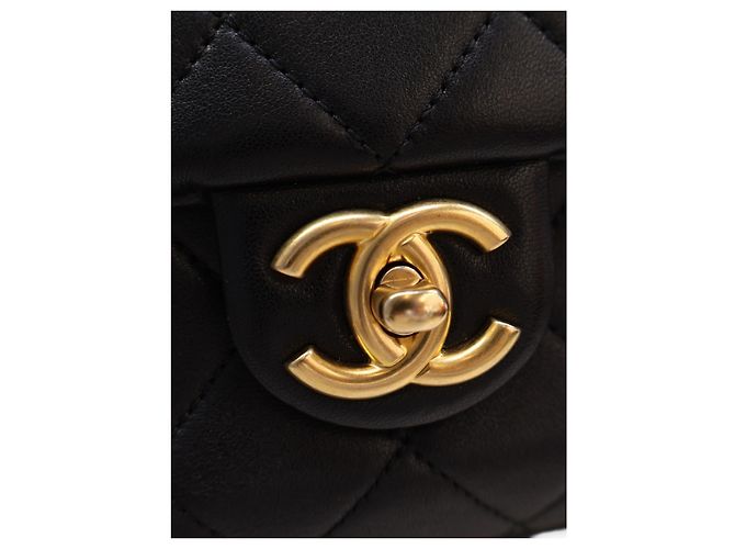 Chanel Black Quilted Lambskin Logo Letters Chanel Touch Chain Flap - view 4