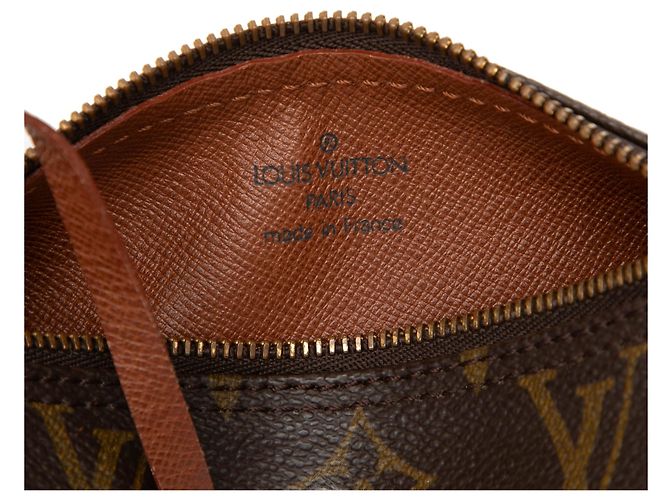 Louis Vuitton Brown Monogram Papillon Pochette - vista 5
