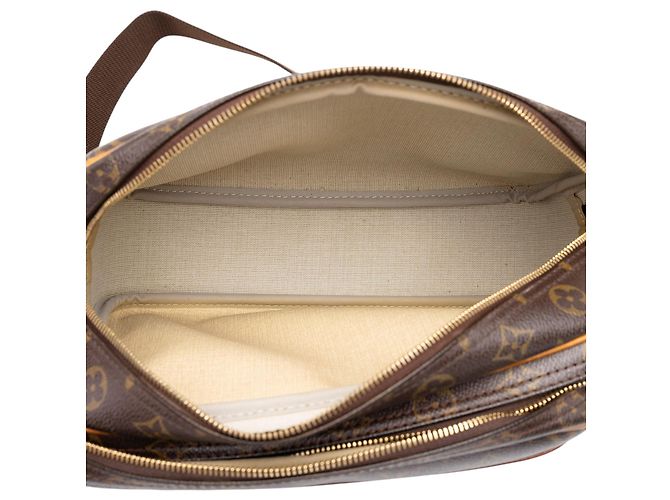 Louis Vuitton Brown Monogram Reporter PM - vue 4