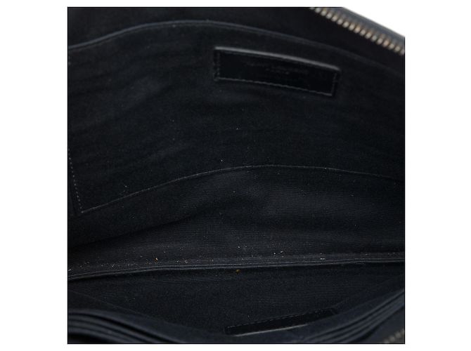 Autre Marque Custodia iPad Monogram in pelle embossed effetto coccodrillo nero Saint Laurent - vista 4