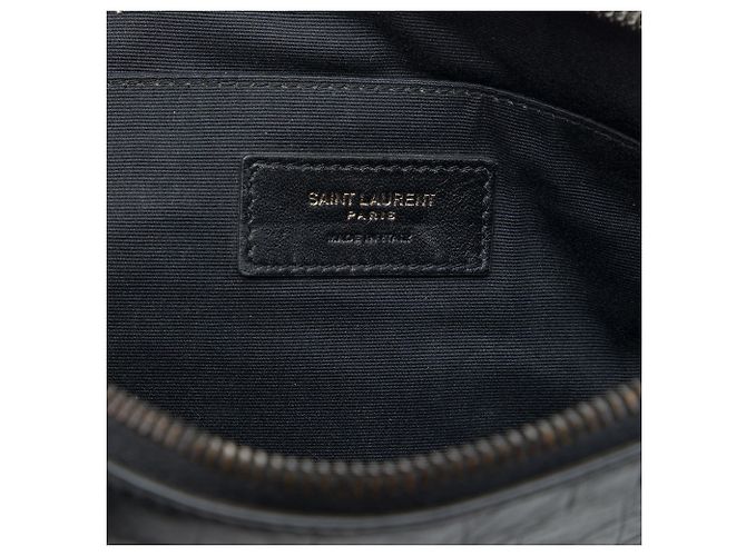 Autre Marque Custodia iPad Monogram in pelle embossed effetto coccodrillo nero Saint Laurent - vista 5