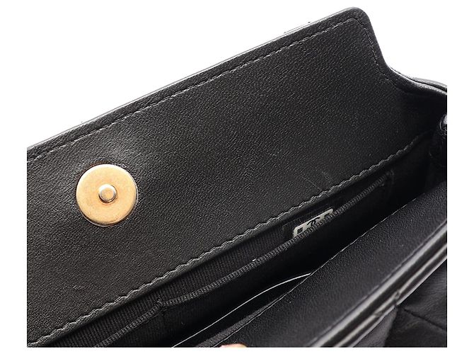 Borsa a tracolla Chanel Leo in pelle d'agnello matelassé nera - vista 4