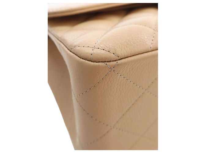 Chanel Beige Jumbo Classic Caviar Double Flap - vista 11