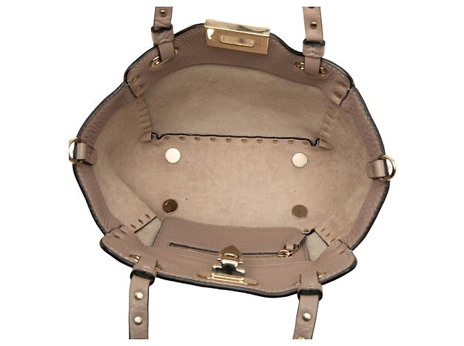 Borsa Valentino Rockstud Mini in pelle di vitello grana marrone - vista 4