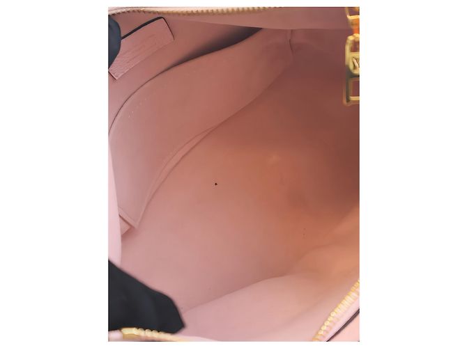 Louis Vuitton Pink Monogram Giant Empreinte By The Pool Marshmallow PM - vista 4