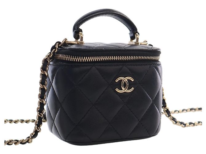 Chanel Mini Vanity Case CC Matelassé in Pelle d'Agnello Nera con Manico e Catena - vista 13