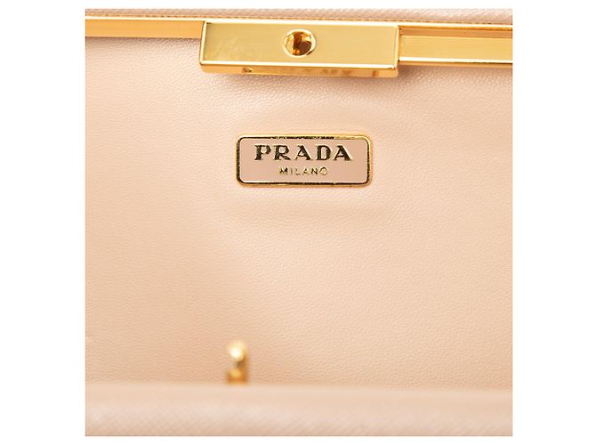 Clutch Prada Beige Saffiano Lux East West Frame - vista 5