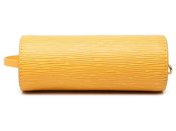 Louis Vuitton Yellow Epi Papillon Pochette - vista 3