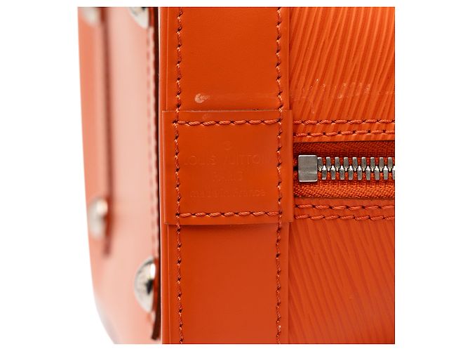 Louis Vuitton Orange Epi Alma PM - vista 5