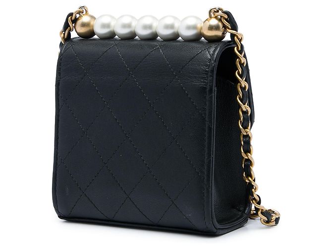 Chanel Mini Pochette Chic Pearls in Pelle di Capra Nera con Catena - vista 2
