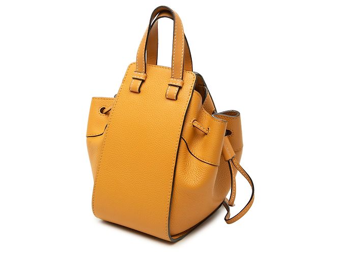 LOEWE Orange Mini Hammock Lederbeutel mit Kordelzug - Ansicht 2