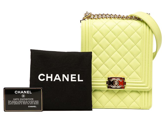 Chanel Green Quilted Lambskin North South Boy Flap - vista 6