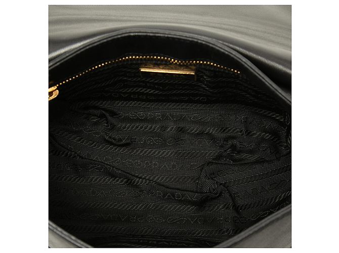 Borsa a tracolla Prada Black City Calf Sound Lock - vista 4