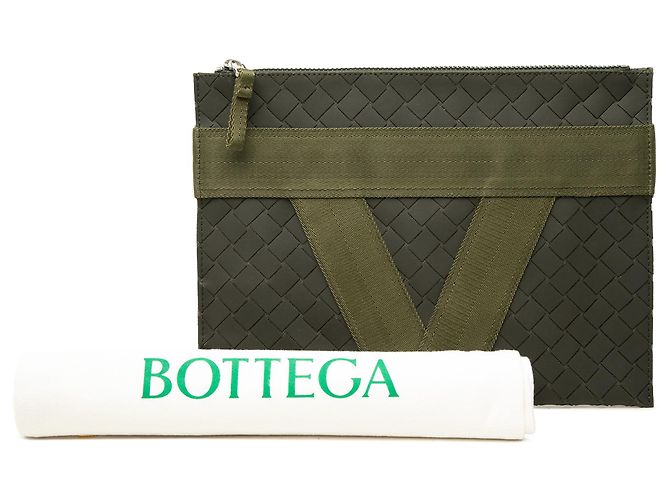 Bottega Veneta Green Rubber Intreccio Buffer Clutch - view 7