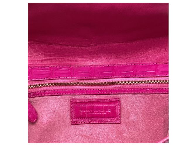 Autre Marque Borsa a pochette con patta Nancy Gonzalez in pelle di coccodrillo rosa - vista 11