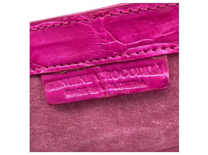 Autre Marque Borsa a pochette con patta Nancy Gonzalez in pelle di coccodrillo rosa - vista 8