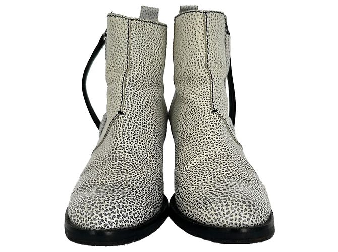 Botas de cano curto com fecho Acne Studios em pele branca texturada - vista 2
