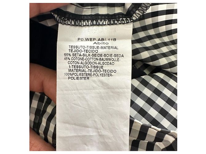 Vestido Midi Weekend Max Mara com Decote Canoa em Seda Preta - vista 5