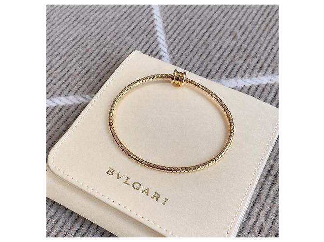 Pulsera Bulgari B.zero1 en oro amarillo - vista 4