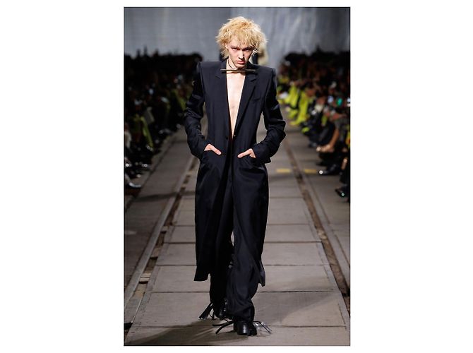 Alexander McQueen Schwarze Wollhose mit Bügelfalte - Ansicht 6