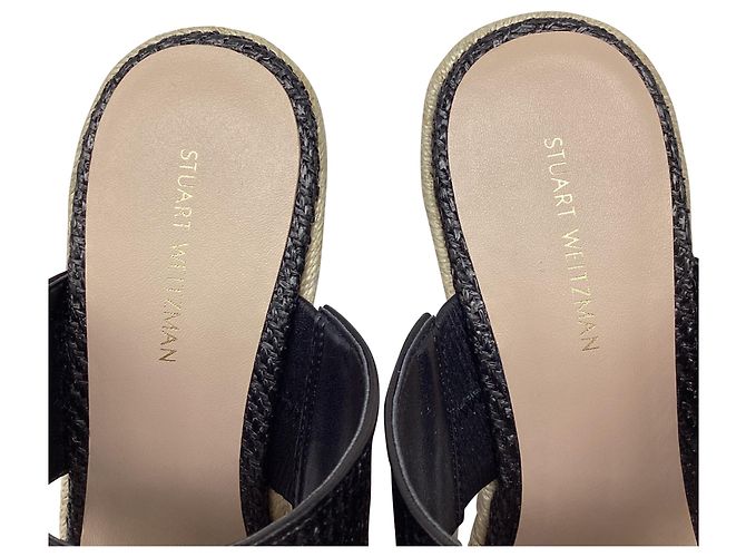 Sandales compensées Stuart Weitzman en raphia noir - vue 10